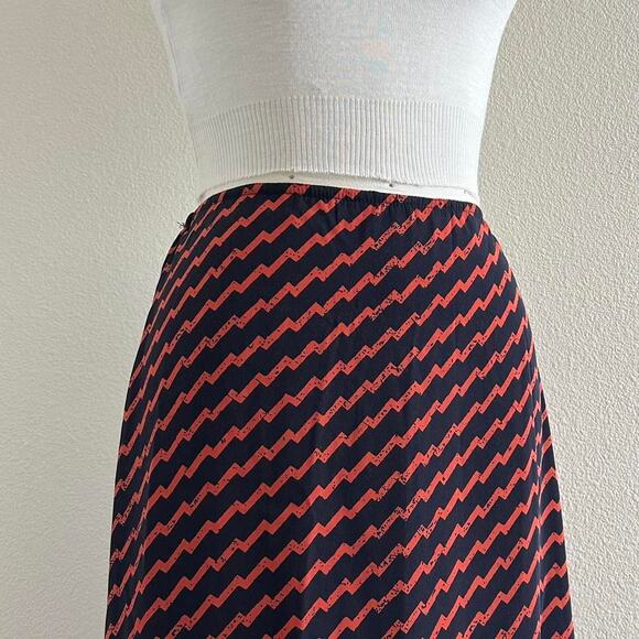 handmade navy blue orange satin chevron print midi skirt - Picture 3 of 7